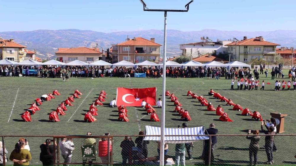 Karacasu’da Cumhuriyet’in 102. yılı coşkuyla kutlandı
