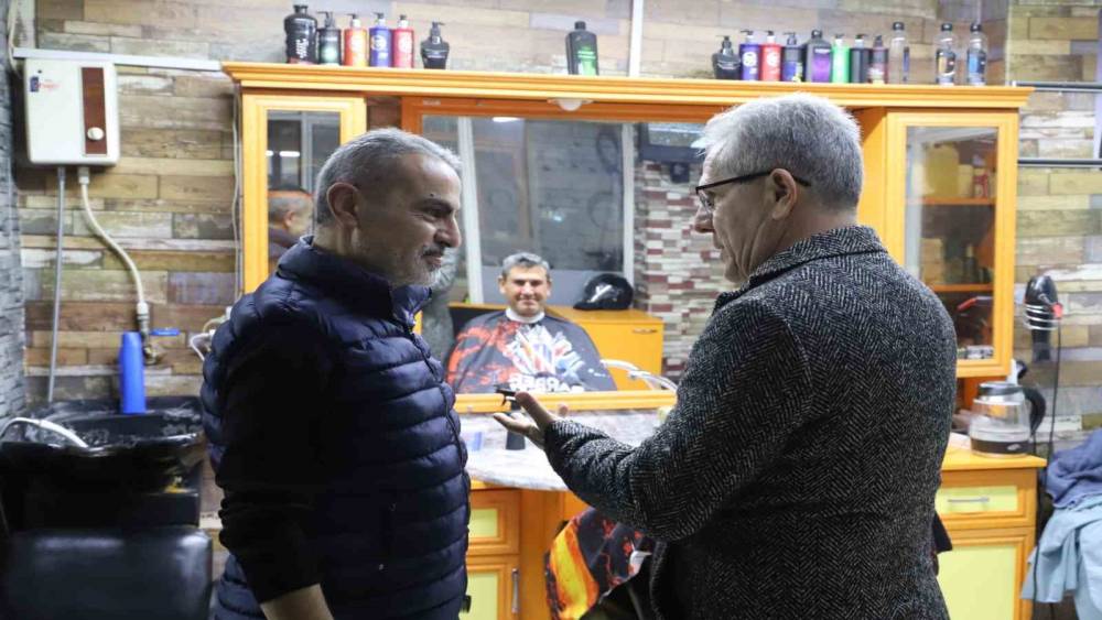 Başkan Tetik&rsquo;ten Nazilli esnafına yeni yıl kutlaması
