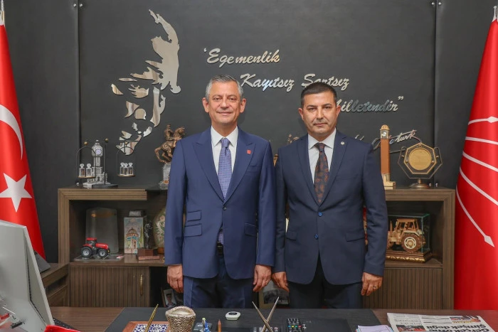 Kuşadası Belediye Başkanı Ömer Günel’den Genel Başkan Özel'e ziyaret