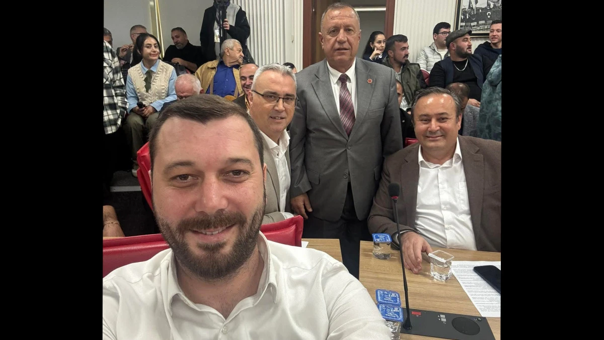 AK PARTİ ‘SANDIKLI’DA YATIRIMI CHP ENGELLİYOR’ DEMİŞTİ MUHTAR KURŞUNLU HİZMET İÇİN TEŞEKKÜR ETTİ