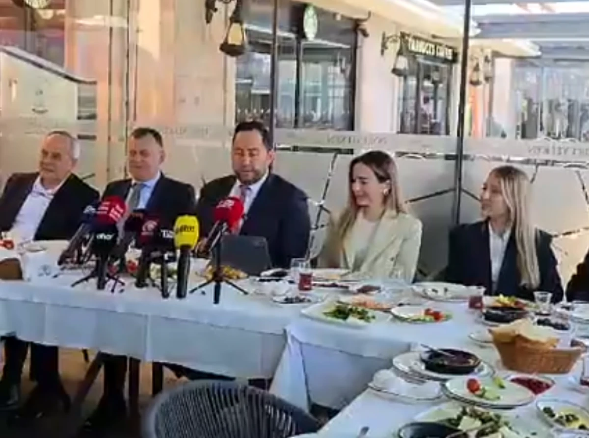 ANIL METİN OTO ADAYLIĞINI A&Ccedil;IKLADI: &ldquo;DEĞİŞİM ZAMANI&rdquo;