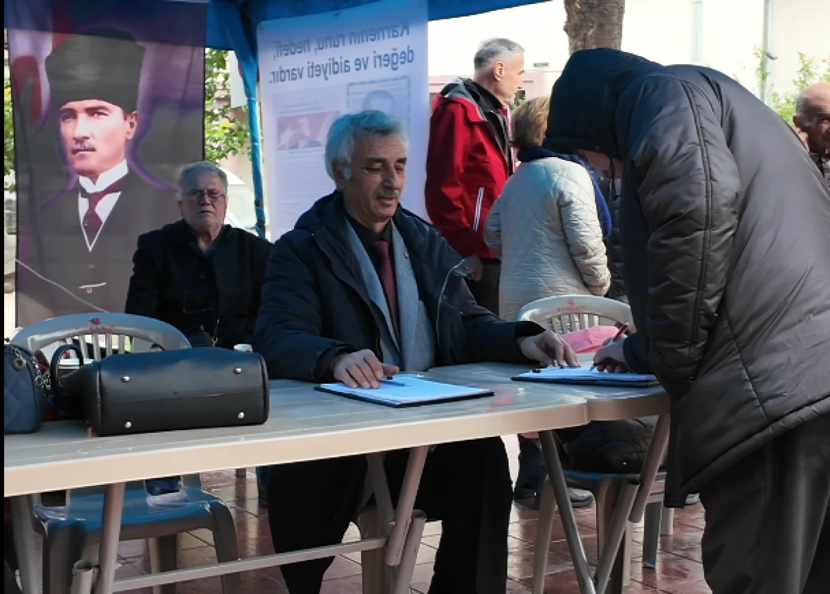 Atat&uuml;rks&uuml;z Karneye Karşı İmza Kampanyası