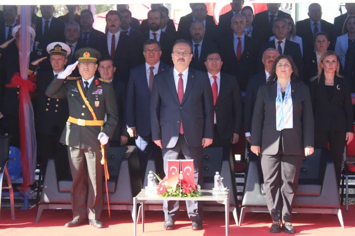 Aydın’da 29 Ekim Cumhuriyet Bayramı coşkuyla kutlandı