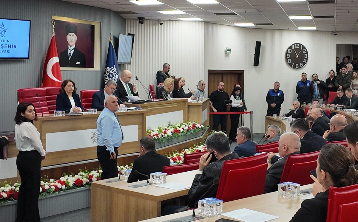 Aydın B&uuml;y&uuml;kşehir Meclisi&rsquo;nde Diş Sağlığı Hizmeti Tartışması