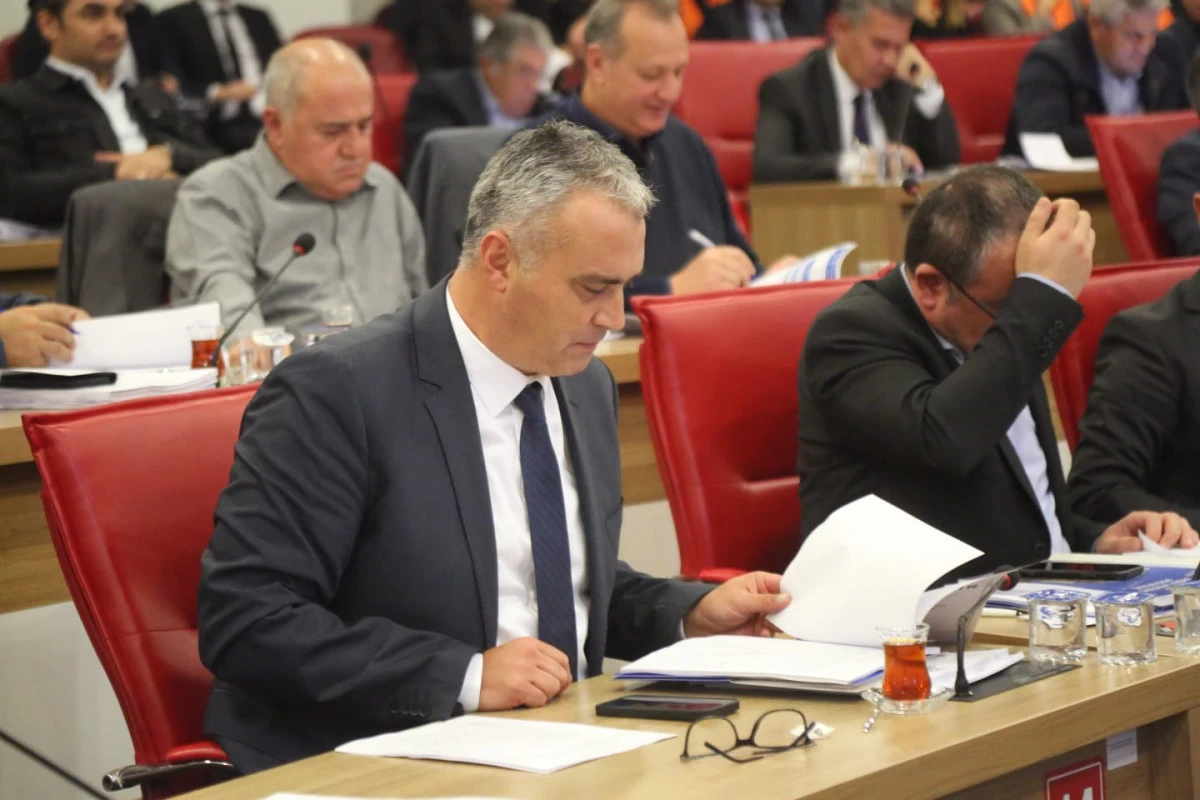 Aydın B&uuml;y&uuml;kşehir Meclisi&rsquo;nde Komisyon Değişimi: Başkanlığa Barış Altıntaş Se&ccedil;ildi