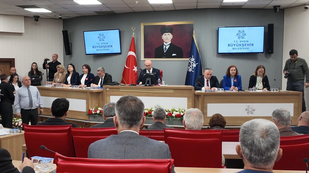 AYDIN B&Uuml;Y&Uuml;KŞEHİR MECLİSİ&rsquo;NDE TANSİYON Y&Uuml;KSELDİ: TARTIŞMADA SEVİYE D&Uuml;ŞT&Uuml;