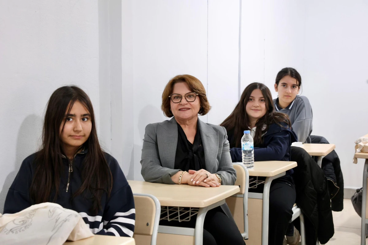 BAŞKAN HATİCE GEN&Ccedil;AY&rsquo;DAN EĞİTİM DESTEK AT&Ouml;LYESİ&rsquo;NE ZİYARET