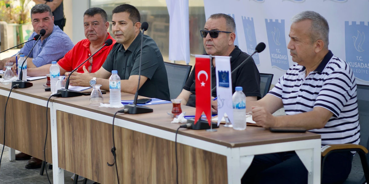 Başkan Ömer Günel, Kadınlar Denizi esnafıyla buluştu