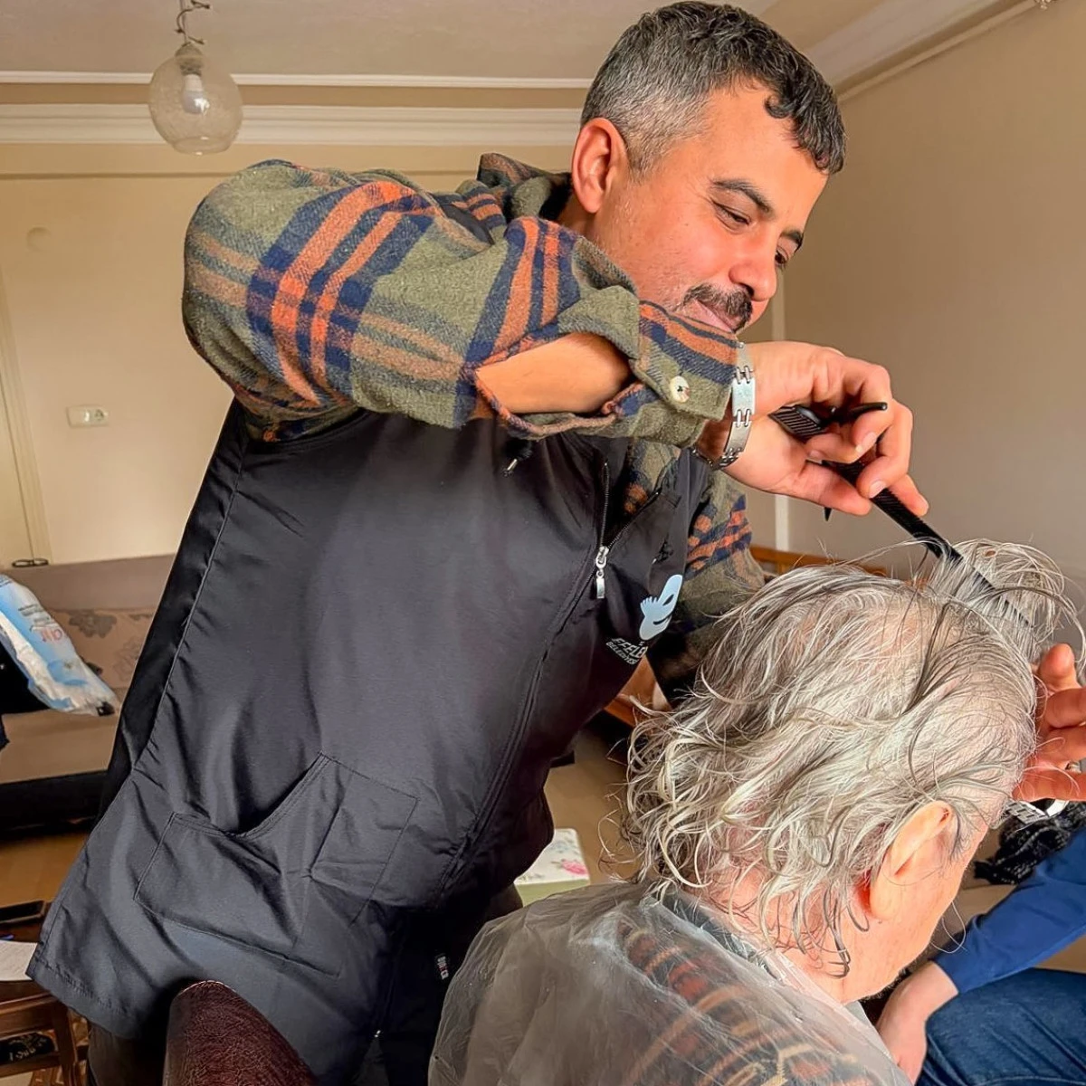 BAŞKAN YETİŞKİN EVDE BAKIM HİZMETİNİ HAYATA GE&Ccedil;İRDİ