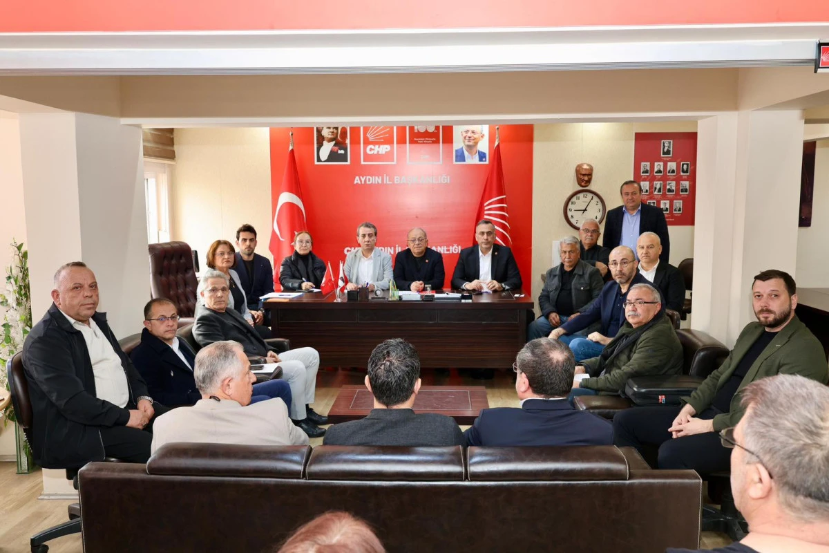 CHP Aydın &Ouml;rg&uuml;tlerinden Birlik Mesajı: &ldquo;M&uuml;cadelemiz S&uuml;recek&rdquo;