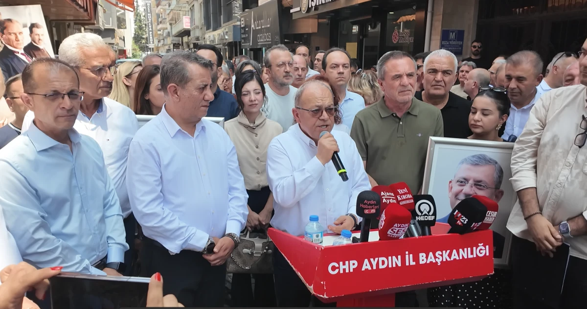 CHP Aydın'da toplu istifa: Saat&ccedil;ı, &Ouml;zel'in yeni partisine katılıyor