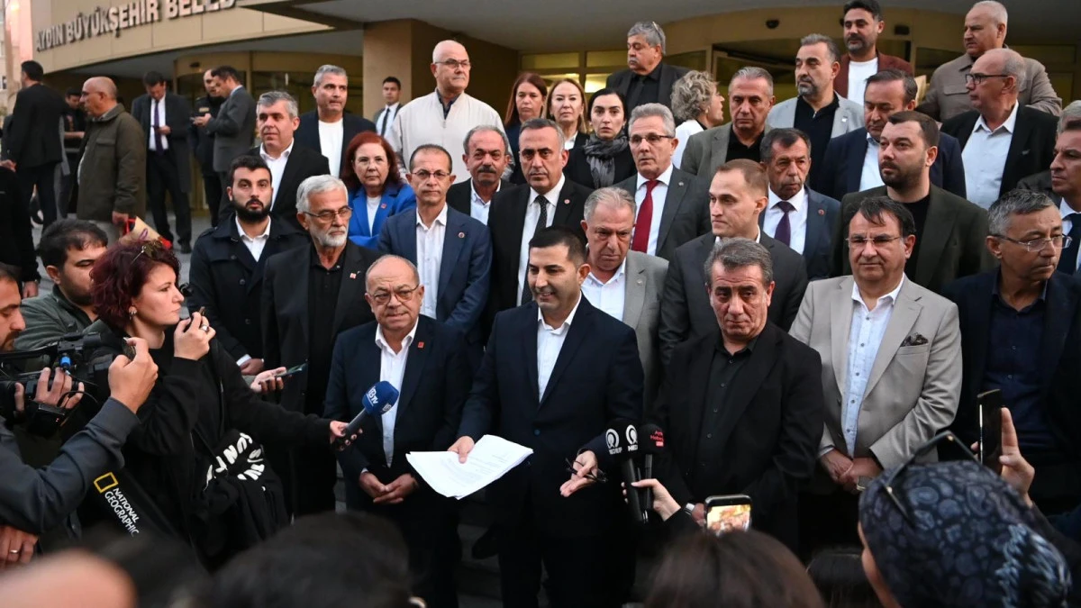 CHP GRUP BAŞKAN VEKİLİ ÖMER GÜNEL: “AYDIN’A HİZMETİN ÖNÜNDEKİ TEK ENGEL ÖZLEM ÇERÇİOĞLU’DUR”