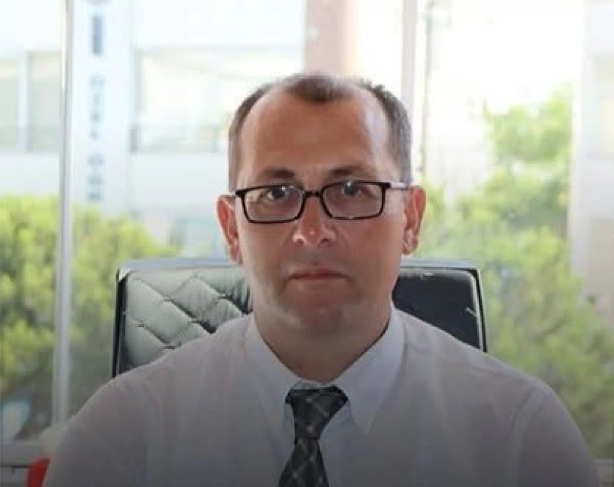 CHP KUŞADASI&rsquo;NDA Y&Ouml;NETİM DEĞİŞİKLİĞİ: SARGIN G&Ouml;REVDEN ALINDI