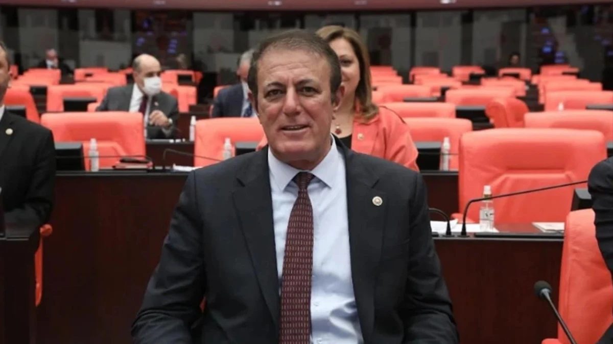 CHP'li H&uuml;seyin Yıldız hakkında dikkat &ccedil;eken dosya: Dolandırıcılık iddiaları ve davalar g&uuml;ndemde