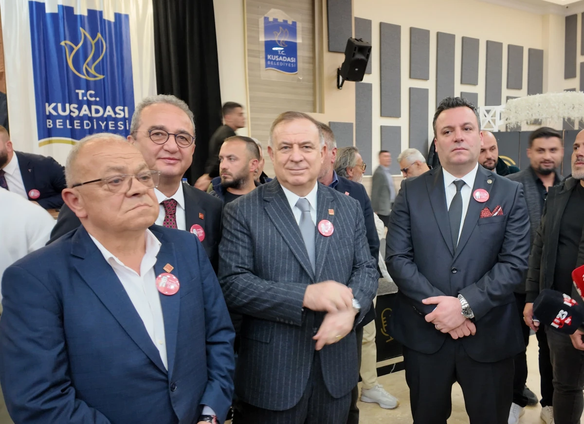 CHP&rsquo;li Zeybek: &ldquo;Kuşadası&rsquo;nda halkın iradesi dimdik ayakta&rdquo;