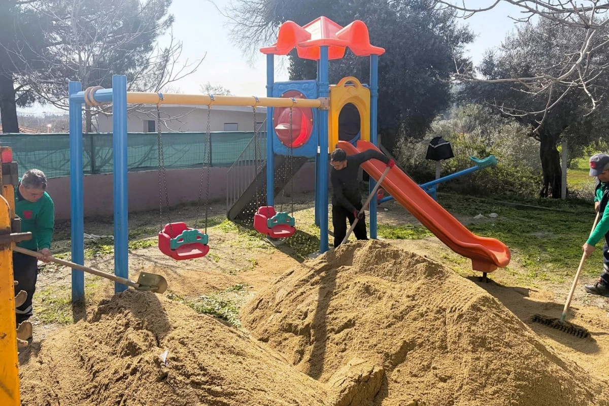 &Ccedil;OCUKLARIN MUTLULUĞUNA EFELER BELEDİYESİ DOKUNUŞU