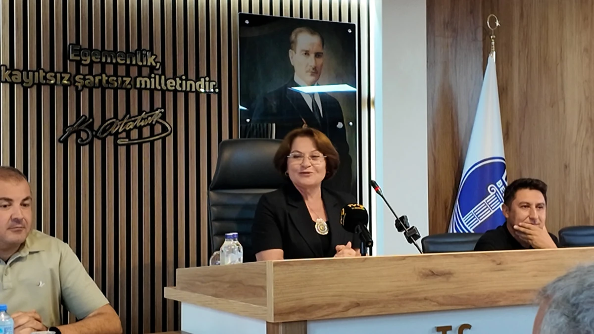 Didim Belediye Başkanı Hatice Gen&ccedil;ay CHP'den istifa etti