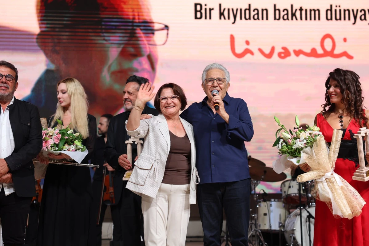 DİDİM&rsquo;DE D&Uuml;Ş&Uuml;NCE, SANAT VE DEMOKRASİNİN İKİ G&Uuml;NL&Uuml;K BULUŞMASI