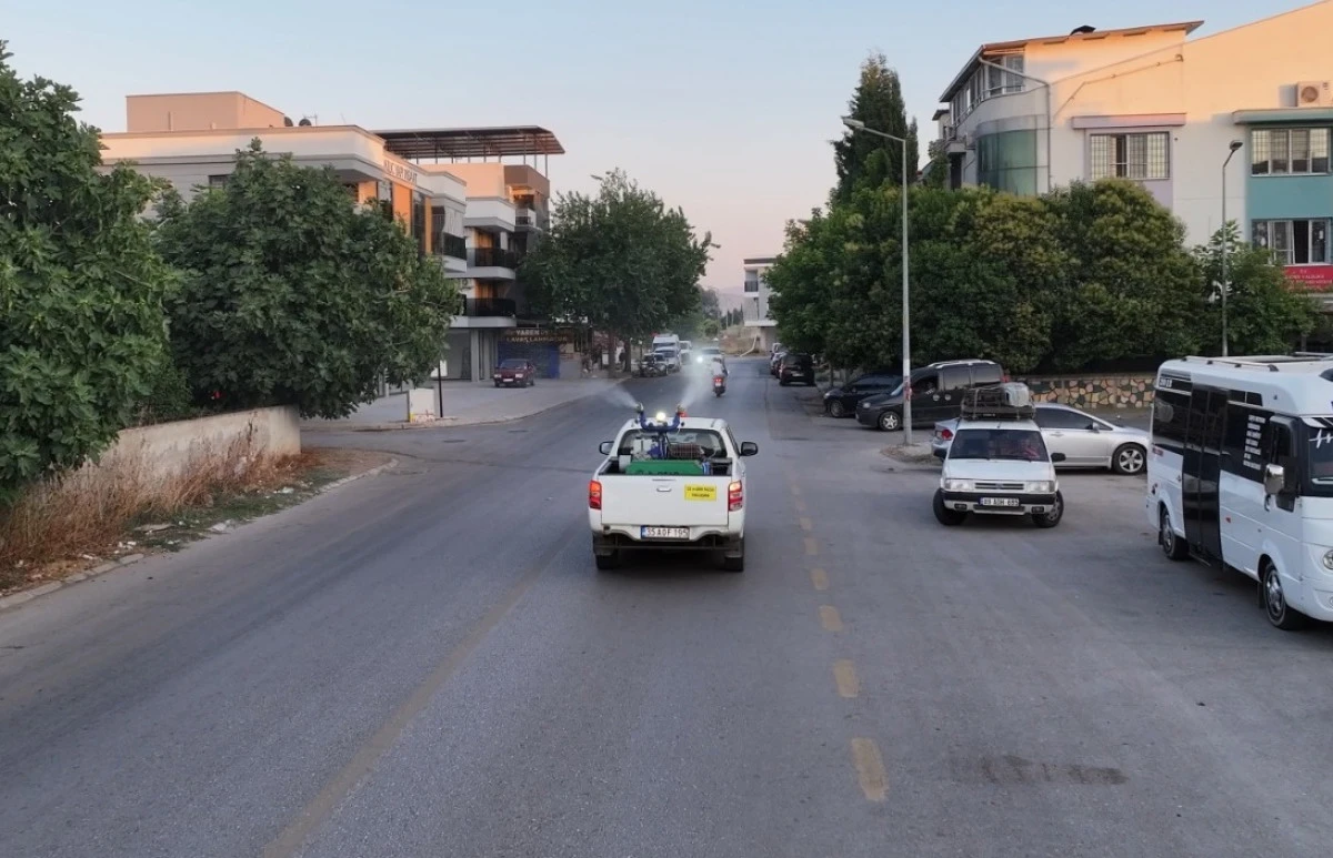 EFELER'DE İLA&Ccedil;LAMA MESAİSİ HIZ KESMİYOR