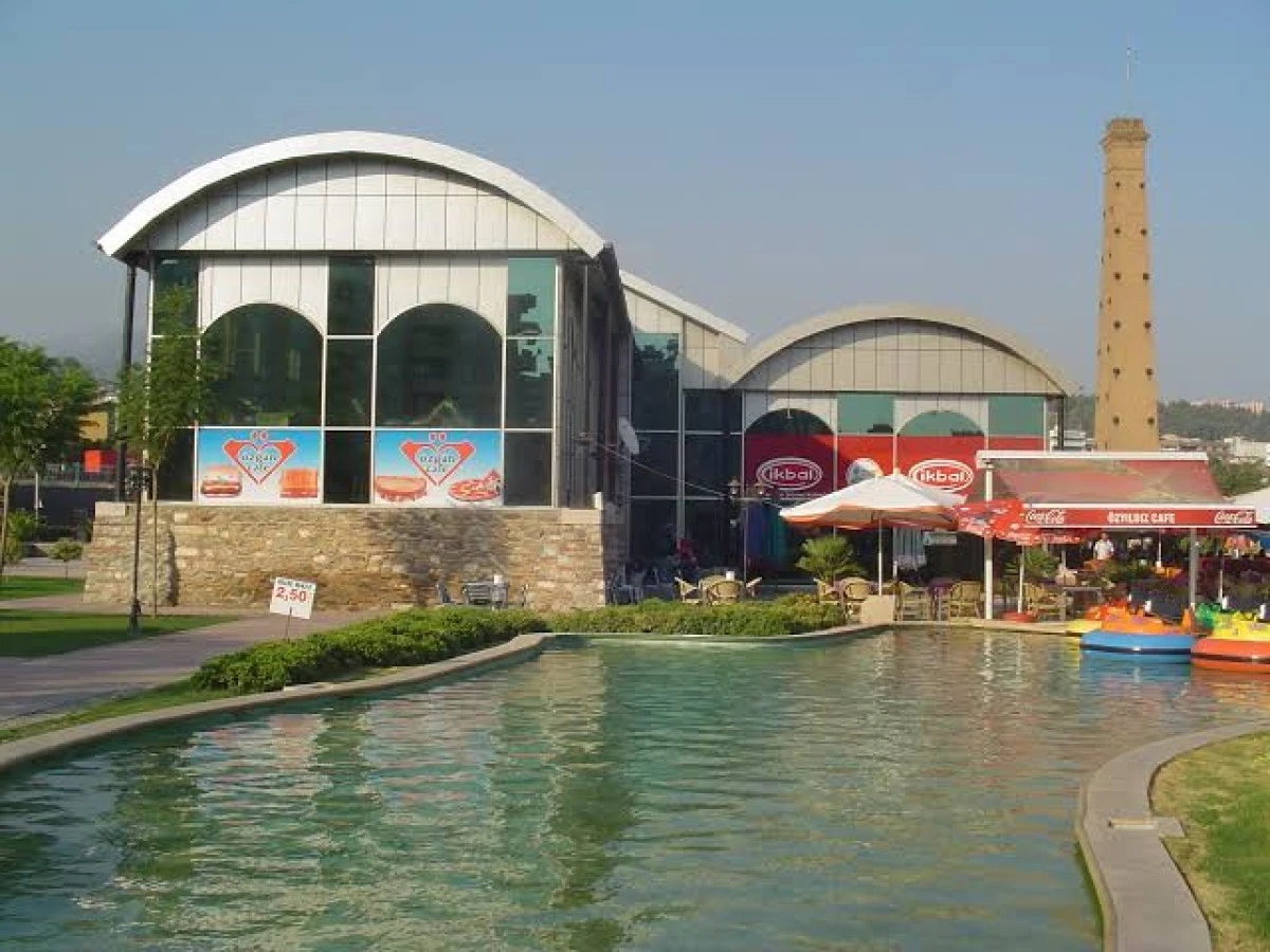 EFELER&rsquo;DE TARİHİ YAPI KRİZİ: &ldquo;YA GERİ ADIM ATILSIN YA DA YARGIYA GİDERİZ&rdquo;