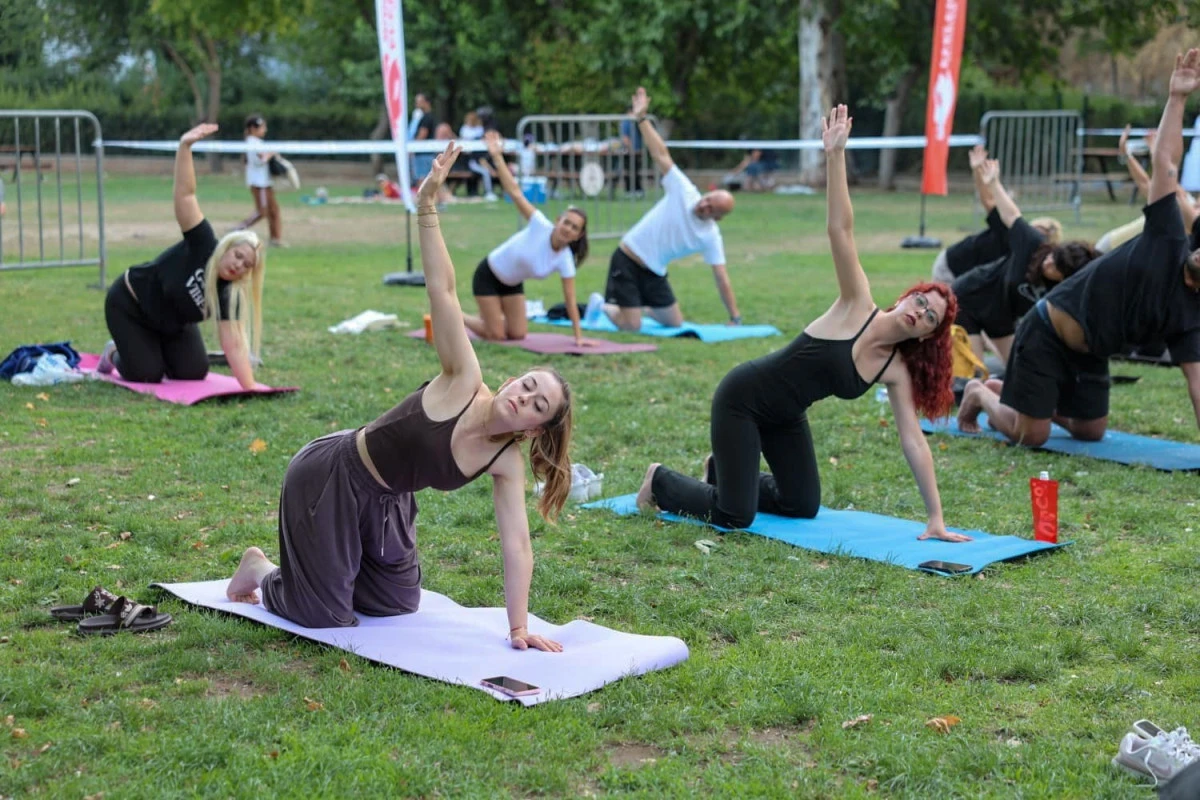 EFELER&rsquo;DEN PINARBAŞI&rsquo;NDA YOGA VE PİLATES BULUŞMASI