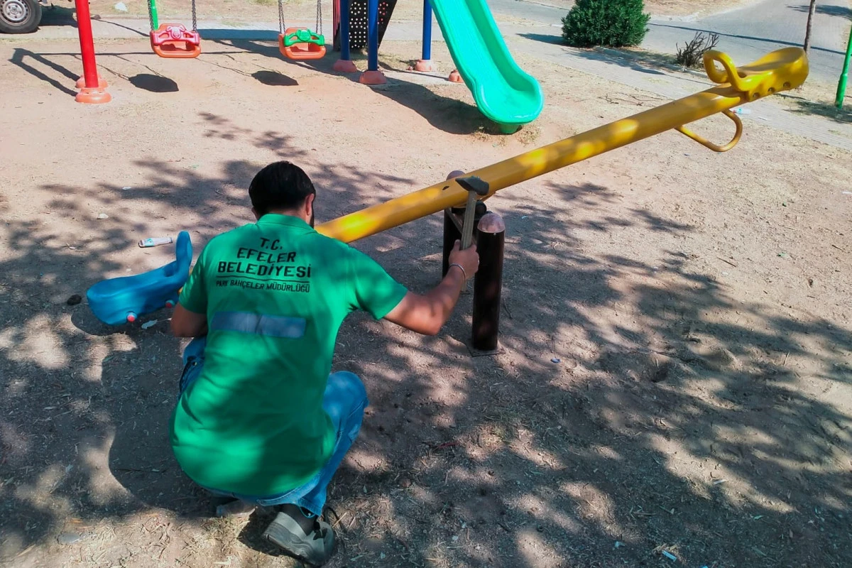 EFELER&rsquo;İN &Ccedil;OCUK PARKLARINDA G&Uuml;VENLİK MESAİSİ