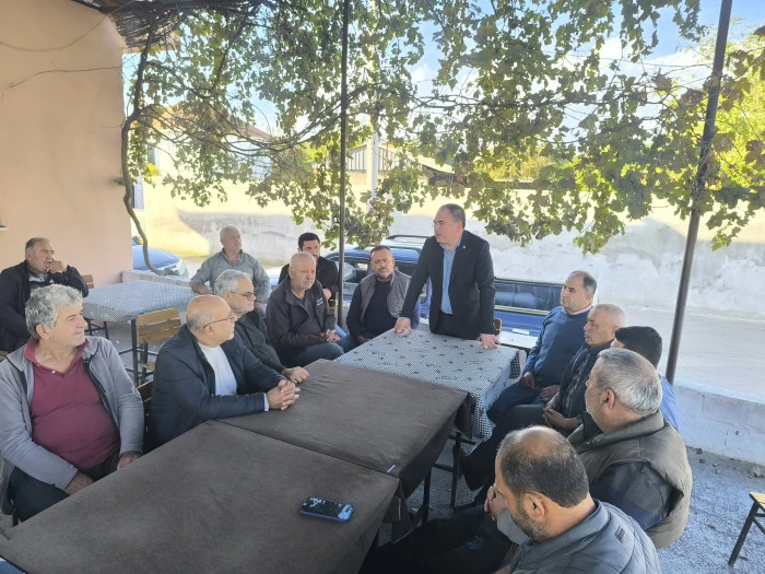 CHP’Lİ EVRİM KARAKOZ GERMENCİK VE EFELER’DE VATANDAŞLA BİR ARAYA GELDİ