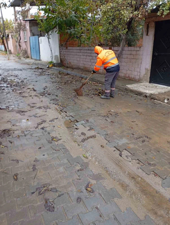 Germencik’te yağış sonrası ekipler teyakkuzda