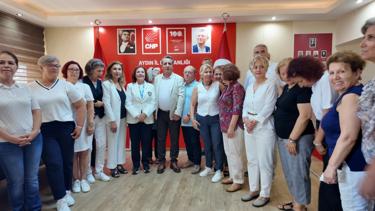 G&ouml;revden alınan CHP Aydın Kadın Kolları Başkanı &Ouml;zdemir: Kararları meşru g&ouml;rm&uuml;yorum