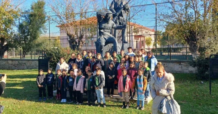 Kocag&uuml;rl&uuml; &ouml;ğrenciler Y&ouml;r&uuml;k Ali Efe M&uuml;zesi&rsquo;nde tarih yolculuğuna &ccedil;ıktı