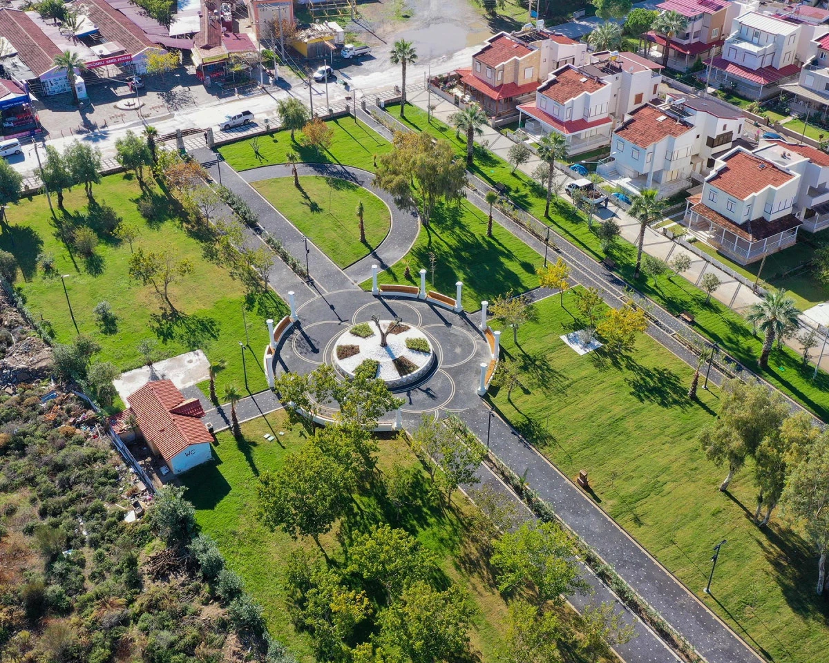KUŞADASI, TEMATİK PARKLARLA TURİZMDE DENEYİM ODAKLI D&Ouml;N&Uuml;Ş&Uuml;M YAŞIYOR