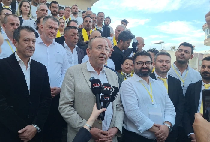 Kuşadası Ticaret Odası se&ccedil;imlerinde &ccedil;oğunluk &rsquo;Sarı Grup&rsquo;un