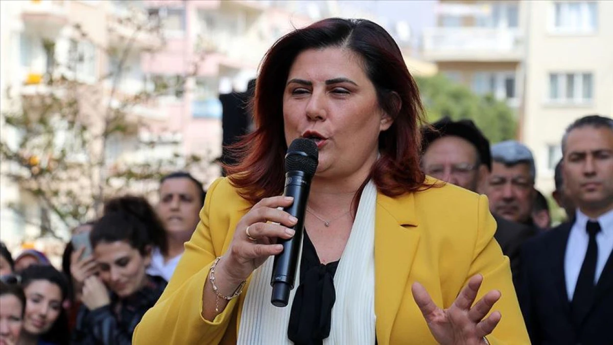&Ouml;ZLEM &Ccedil;ER&Ccedil;İOĞLU&rsquo;NA İLK SE&Ccedil;İM ŞOKU