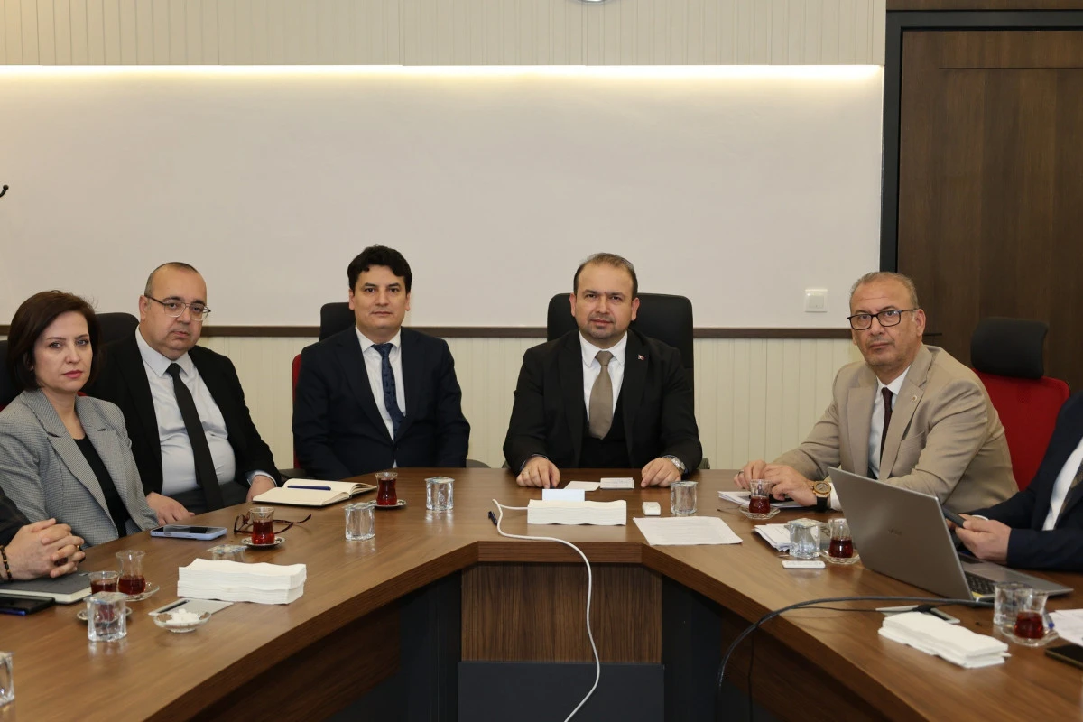 ŞEHİR HASTANE İYİCE YILAN HİK&Acirc;YESİ OLDU