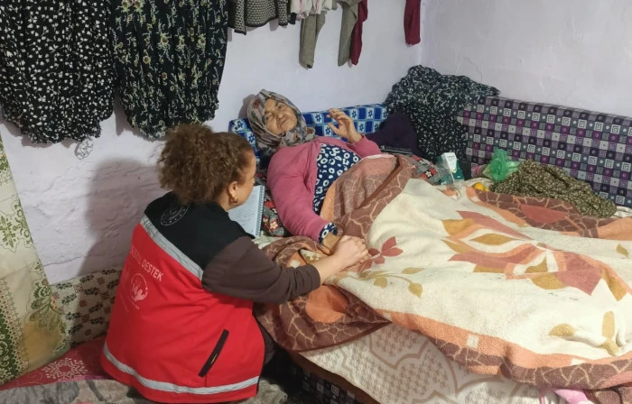 Yangın mağduru aileye barınma ve sosyal destek